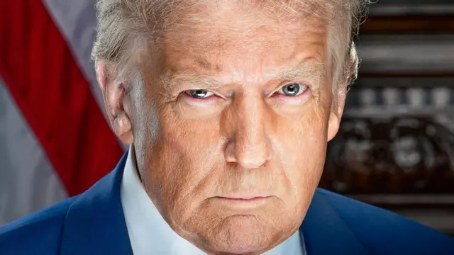 Тревожные признаки: Трамп ведёт себя всё более странно — The Guardian