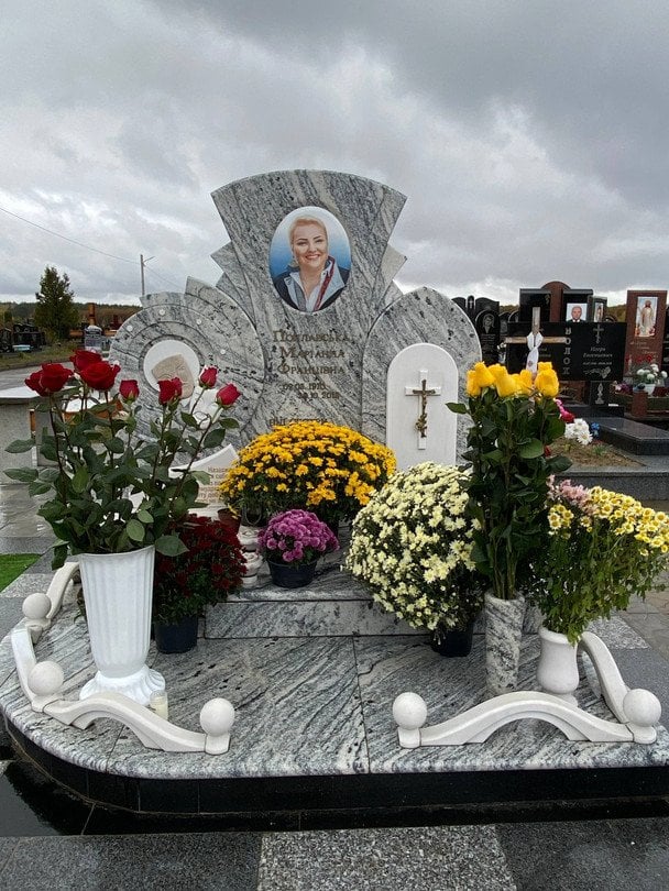 Сестра Поплавської вперше заговорила про водія, через якого загинула зірка «Дизель Шоу»