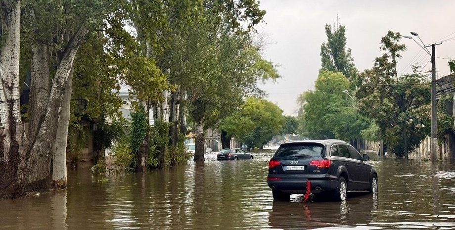Синоптики назвали причину стихии в Одессе, которая натворила беды