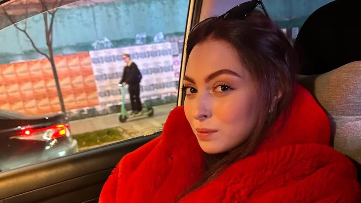 Мария Полякова объяснила, почему решила остаться за границей