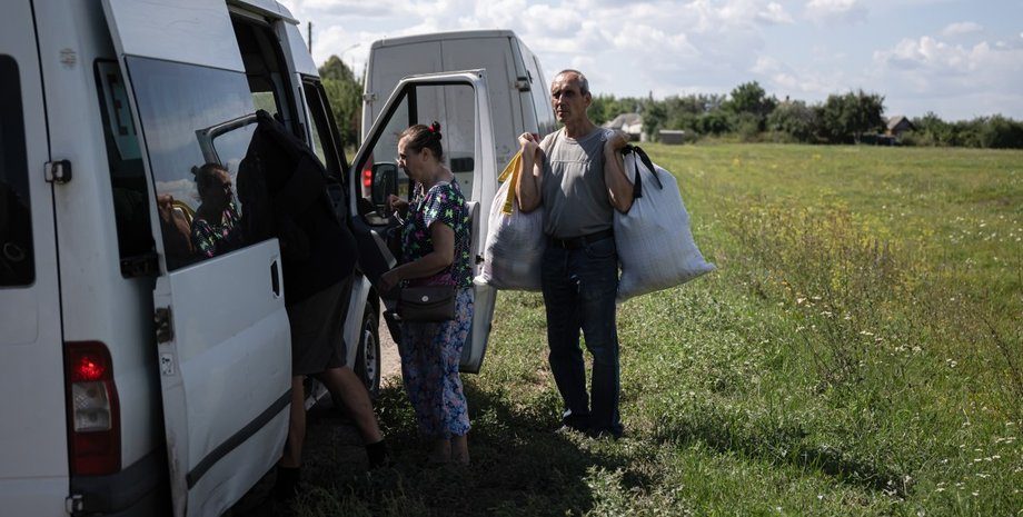 Почему семья из Купянска 28 раз возвращалась в зону обстрелов — невероятная причина