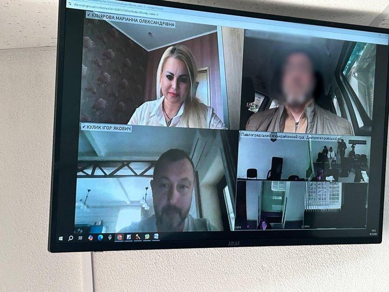 Депутатку та її чоловіка-офіцера судять за імітацію військової служби