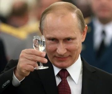 Кто первым поздравил агрессора с днем рождения ➤ Prozoro.net.ua
