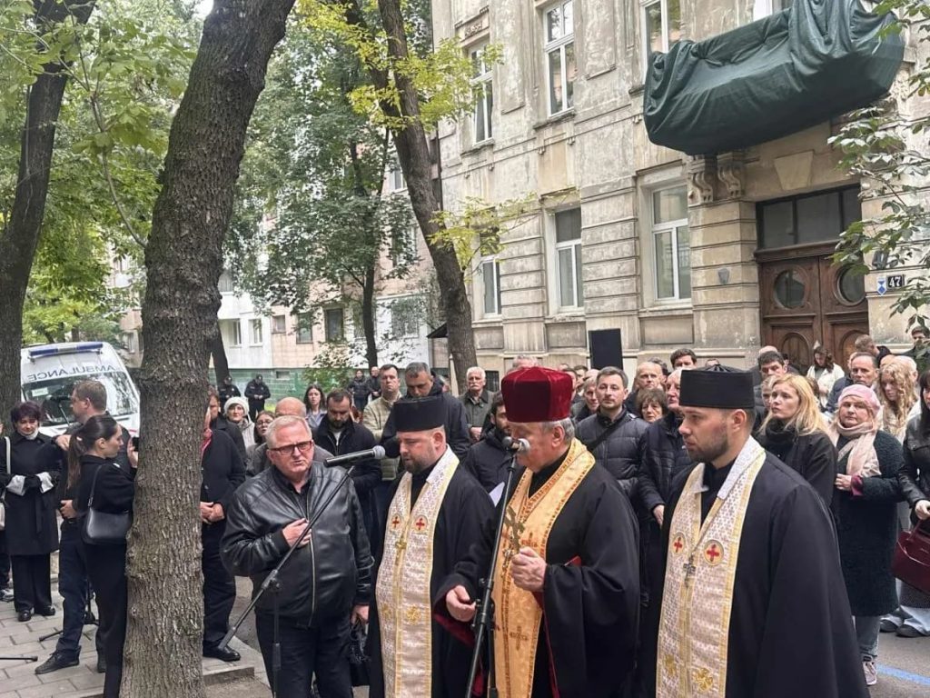 Во Львове открыли мемориальную таблицу Андрею Парубию (фото)