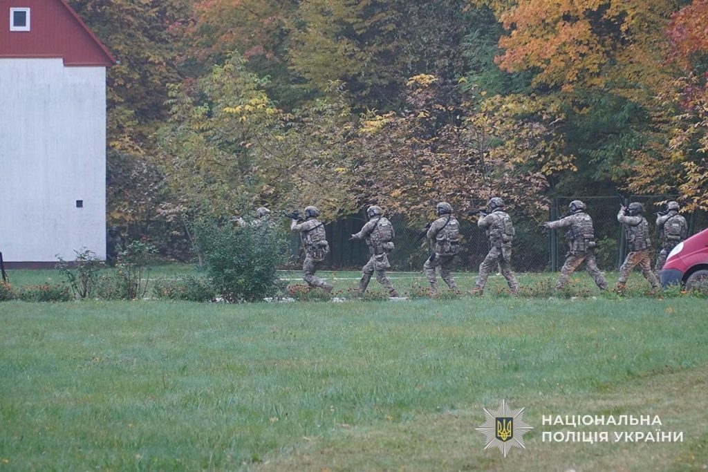 Терор проти ветеранів: на Тернопільщині затримали групу військових