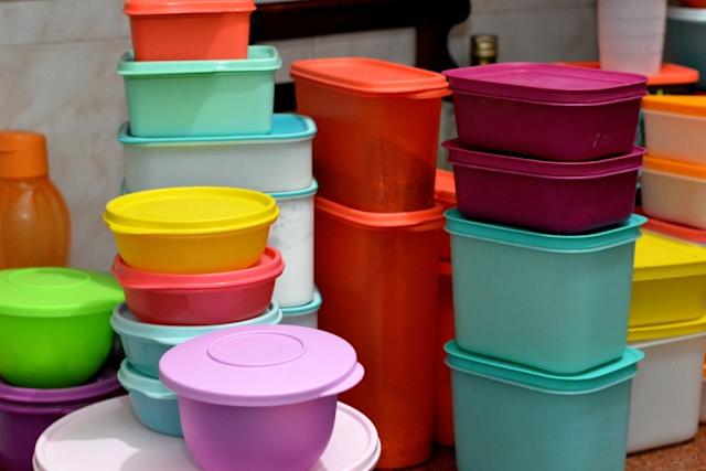 Список продуктів, які не можна зберігати в пластикових контейнерах