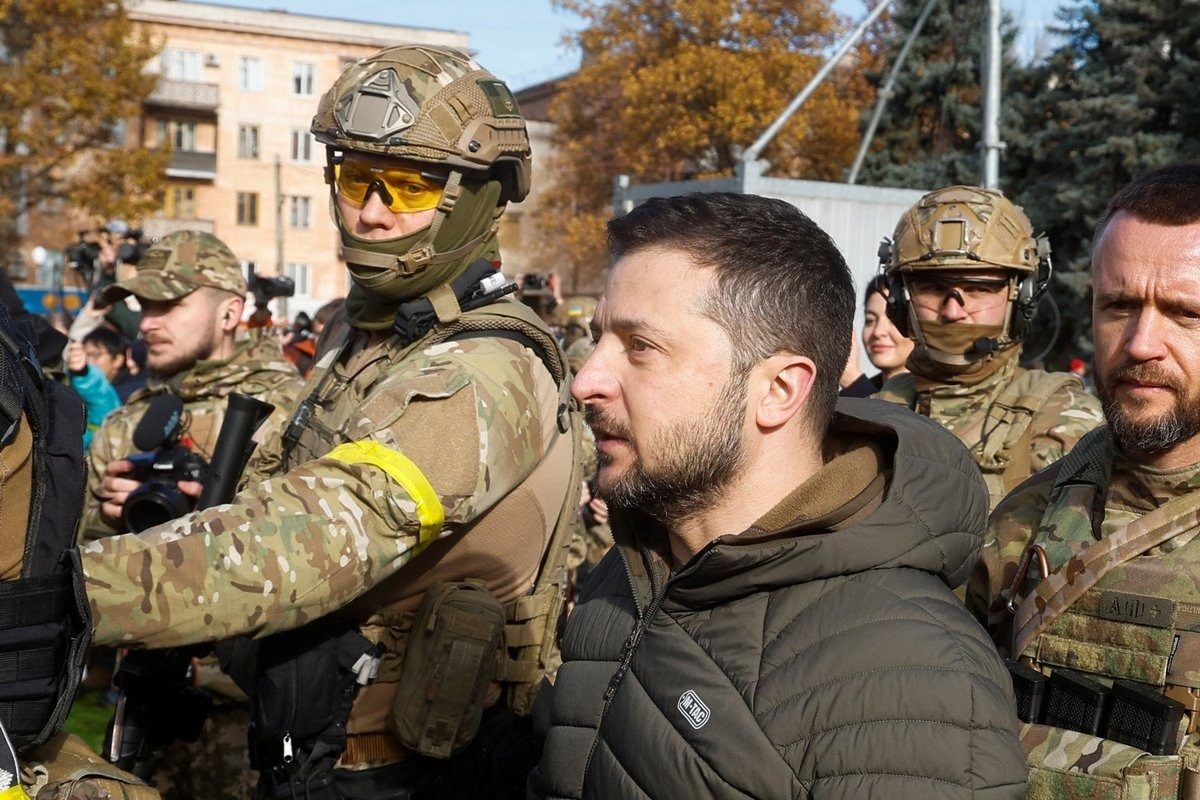 Зеленский приехал в Херсон и сделал важное заявление о судьбе города