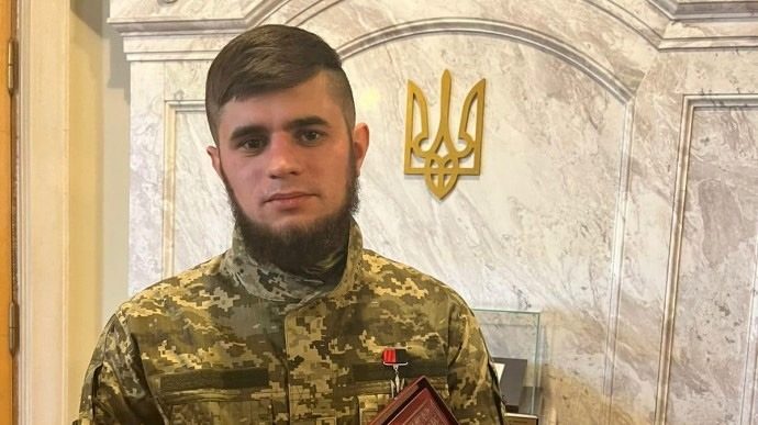 Как выглядит могила Героя Украины «Да Винчи» в центре Киева ➤ Prozoro.net.ua