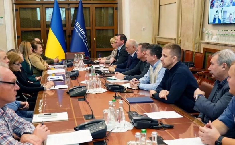 Полетіли голови: хто заявив про своє звільнення через скандал в енергетиці ➤ Prozoro.net.ua