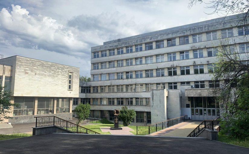 В КПИ на мусорнике оказалось уникальное наследие: фото ➤ Prozoro.net.ua