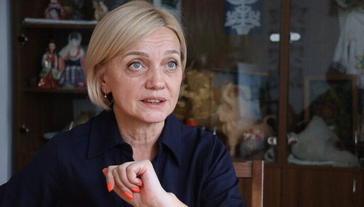 Українці повертаються до російської мови: омбудсмен пояснила чому