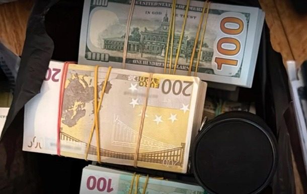 Полетели головы: кто заявил о своем уходе из-за скандала в энергетике