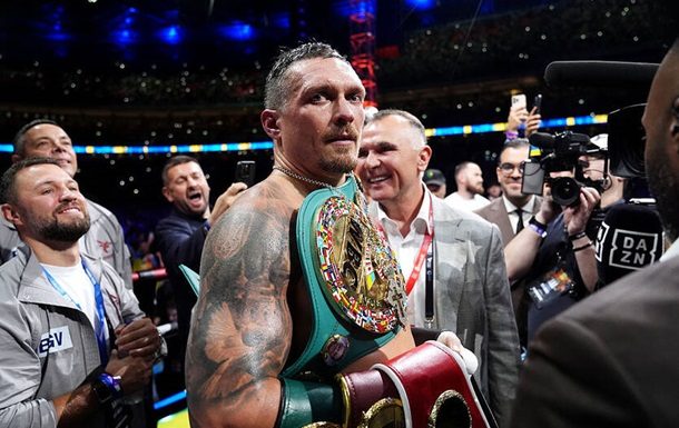 Александр Усик больше не абсолютный чемпион мира: почему это произошло