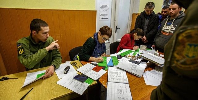 ТЦК перестали принимать заявления на отсрочки: что произошло