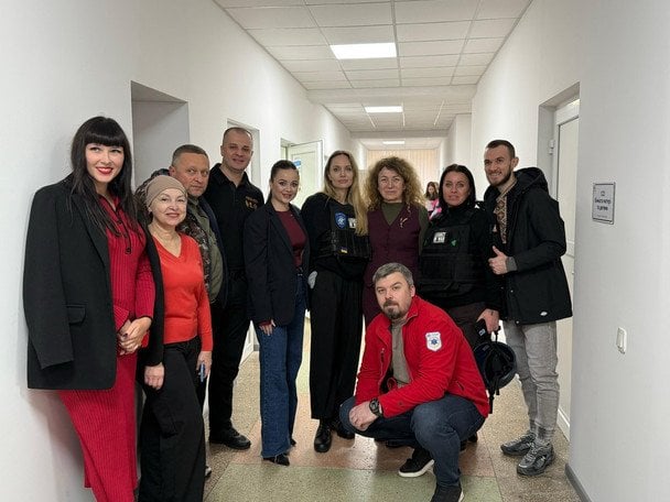 Врачи Херсона рассказали, что поразило Анджелину Джоли во время визита