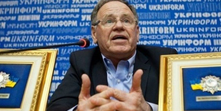 Сабо шокировал оценкой победы Украины над Исландией