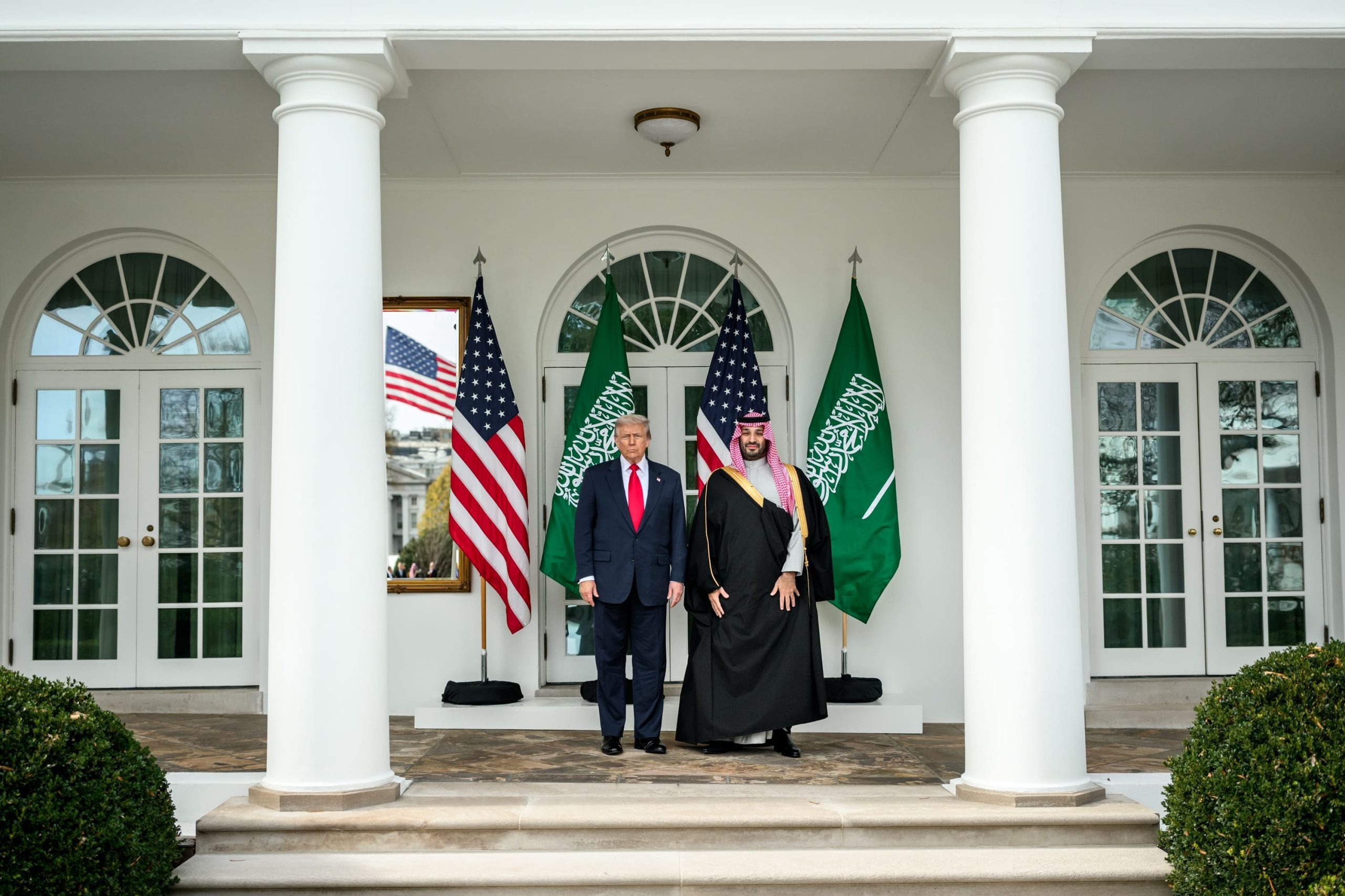 Грандиозный скандал: встреча Трампа с принцем возмутила мир