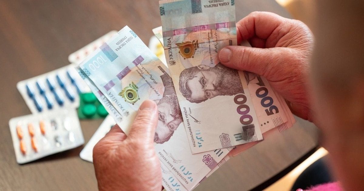Кабмин готовит повышение пенсий: как изменятся выплаты с января