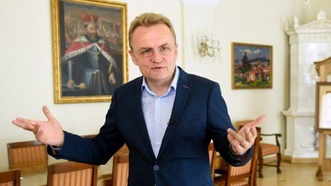 Садовий вразив деталями стрілянини у школі