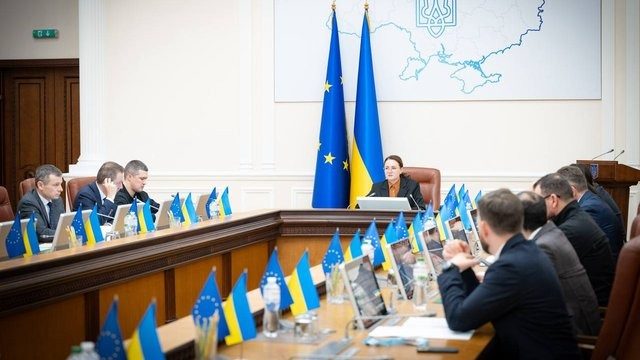 Как получить 1000 гривен «Зимней поддержки»: инструкция Кабмина