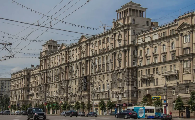 Особливість «сталінок», яку цінують досі: навіщо в радянських будинках робили високі стелі ➤ Prozoro.net.ua