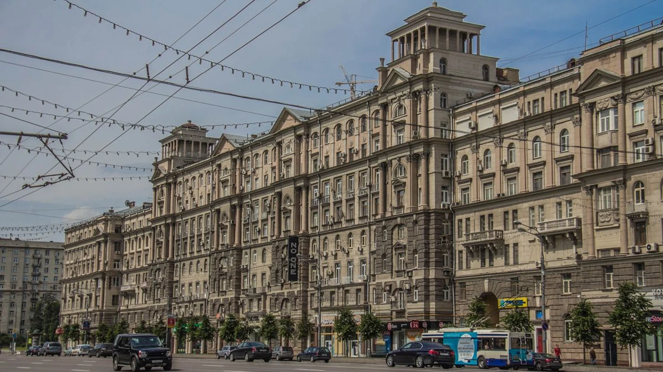 Особливість «сталінок», яку цінують досі: навіщо в радянських будинках робили високі стелі ➤ Prozoro.net.ua