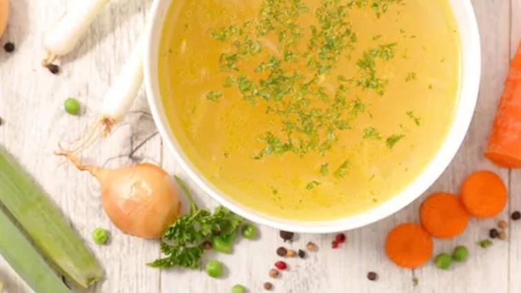Секрет прозрачного куриного бульона, о котором знают не все хозяйки