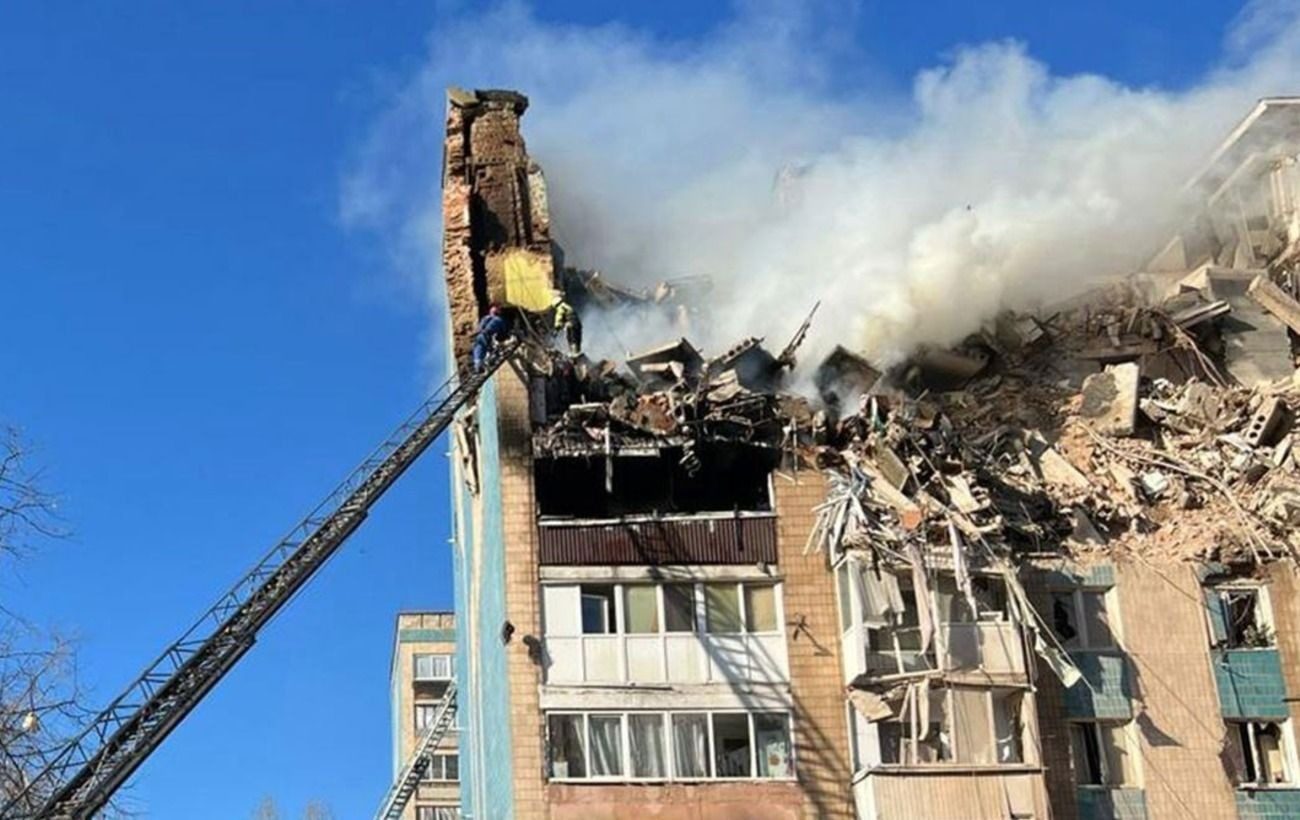 Удар по Тернополю: в каком состоянии 20-летний Богдан после спасения из-под завалов