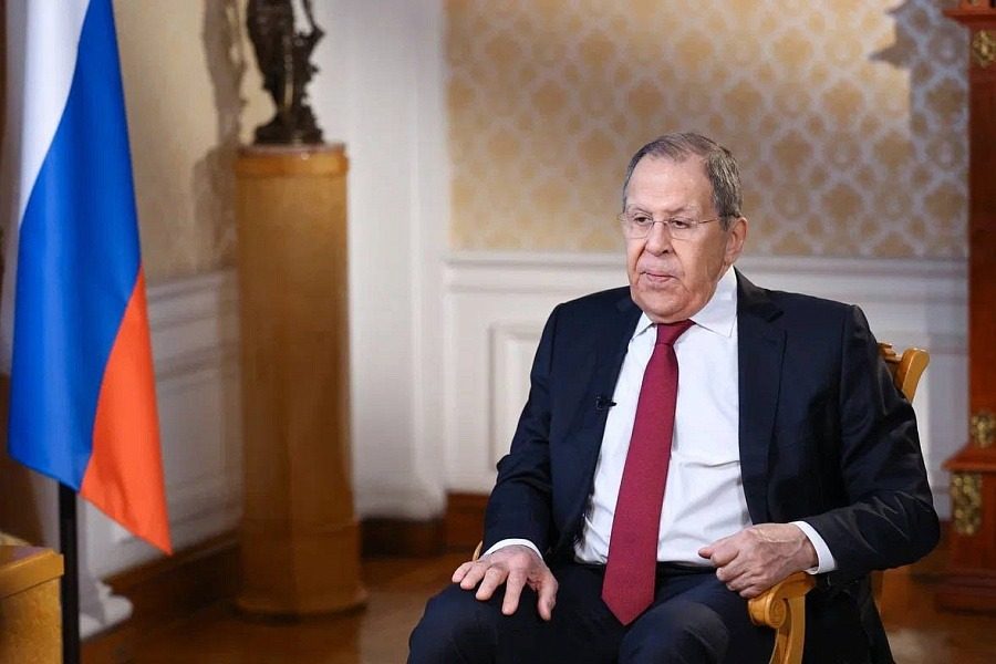 У РФ заговорили про “мирний план”: що сказав Лавров
