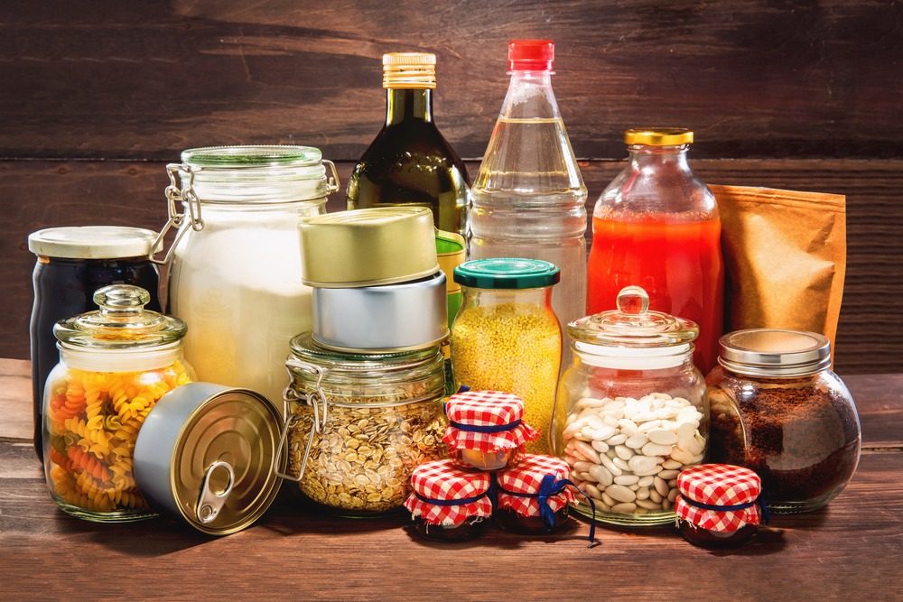 Украинцам советуют делать запасы продуктов: что скоро подорожает