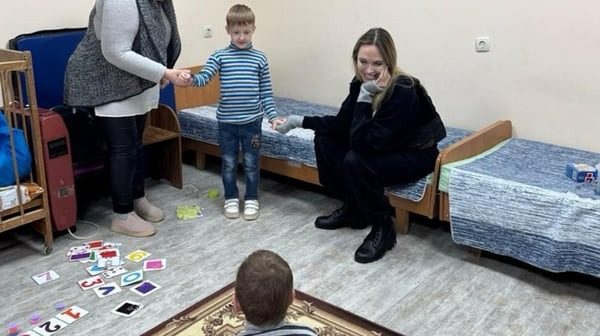 Візит Джолі до Херсона та Миколаїва: з ким зустрілася і що говорила