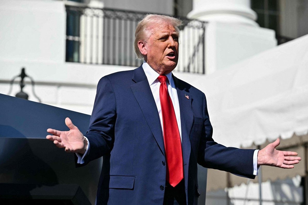 Краще сядьте: Трамп назвав новий термін кінця війни в Україні