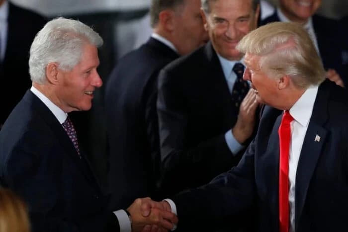 Скандальный намек в письмах Эпштейна: мог ли быть интим между Трампом и Клинтоном
