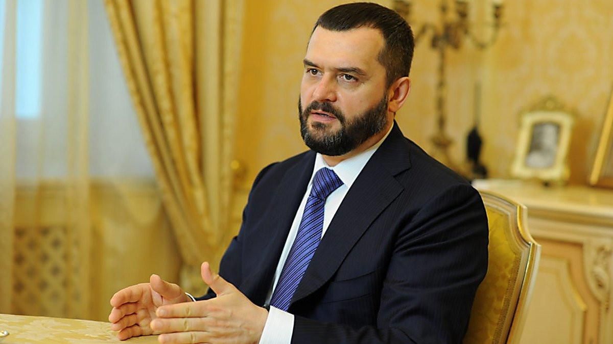 Роскошное поместье экс-министра Захарченко: как выглядит и почему до сих пор не заброшено