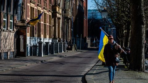 Грозит ли украинцам депортация из ЕС после войны: эксперт