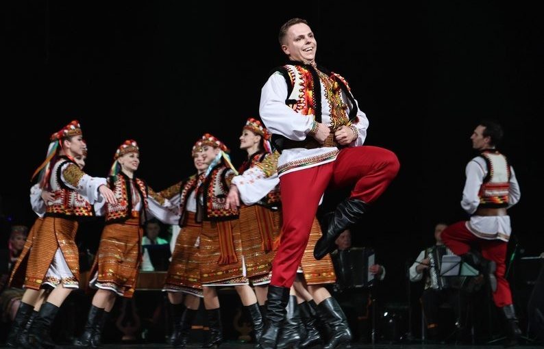 Ким виявилися нападники на ансамбль “Гуцулія” ➤ Prozoro.net.ua