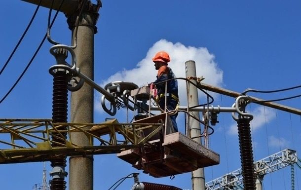Додатковий гігават населенню: коли відключень світла стане менше