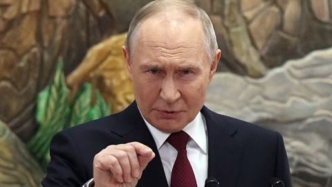 Путин ответил, зачем бомбит дома украинцев ➤ Prozoro.net.ua