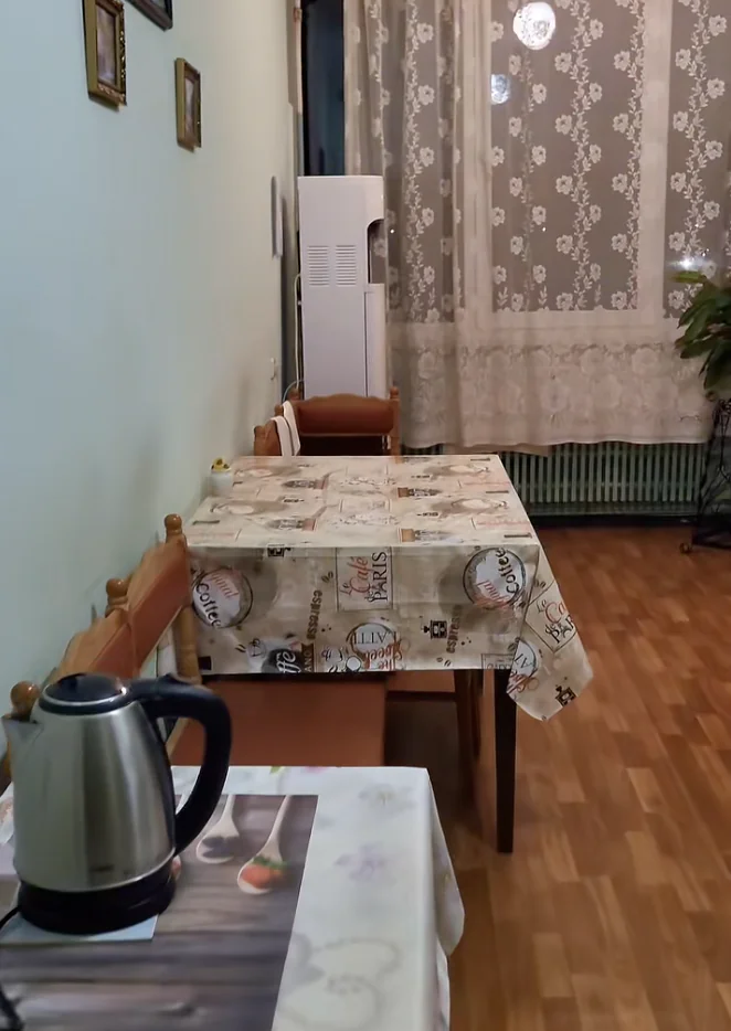 Не завжди вдома: де насправді ночують машиністи метро (відео) 4 Не завжди вдома: де насправді ночують машиністи метро (відео)