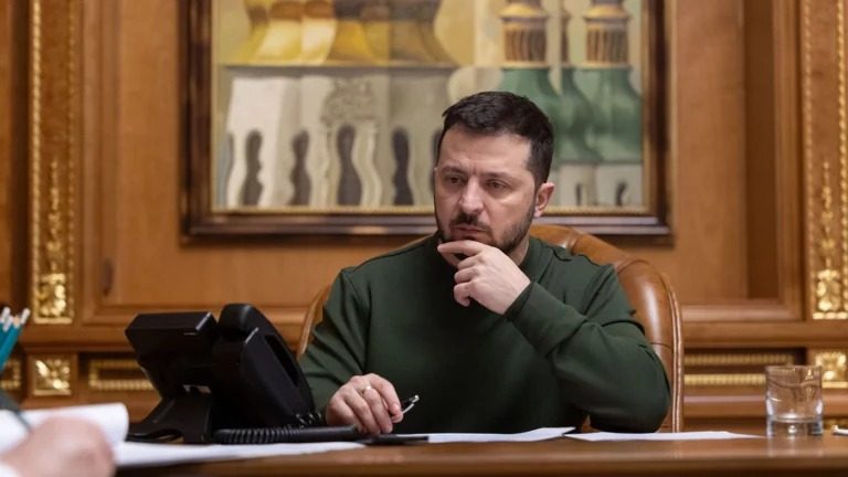Зеленский впервые за семь лет в отдельности встретился с лидерами фракций: о чем говорили