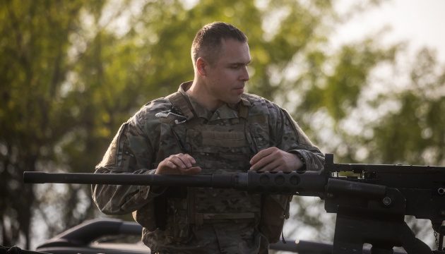Щомісячний призов у 30 тисяч виявився замалим — нардеп вимагає рішучіших кроків