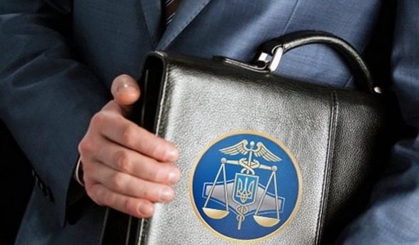 Налоговая получит доступ к счетам украинцев: кого будут проверять