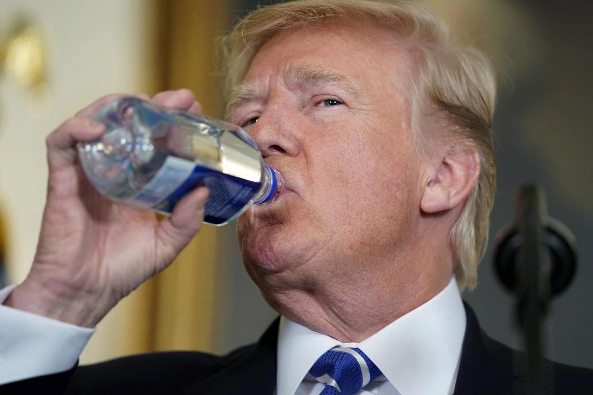 Чому Дональд Трамп не випив ні краплі алкоголю в житті ➤ Prozoro.net.ua