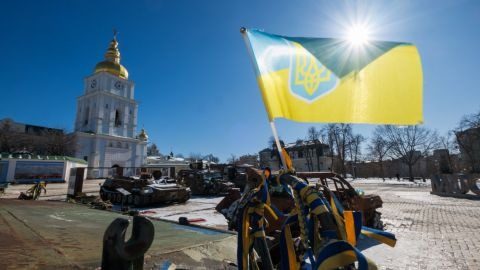 Готовы ли украинцы к уступкам РФ ради мира? Опрос впечатляет