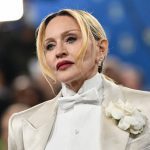 Мадонна поставила на место помощника, перепутавшего РФ и Украину ➤ Prozoro.net.ua