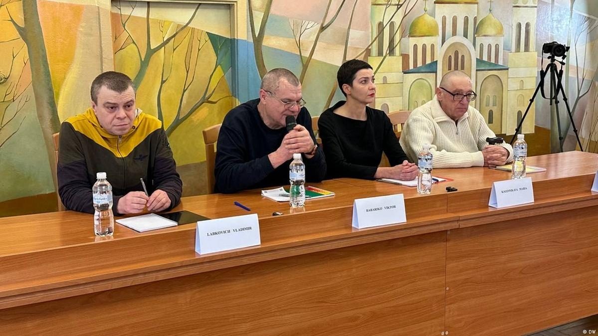 Освобожденные белорусские политзэки впечатлили словами об Украине