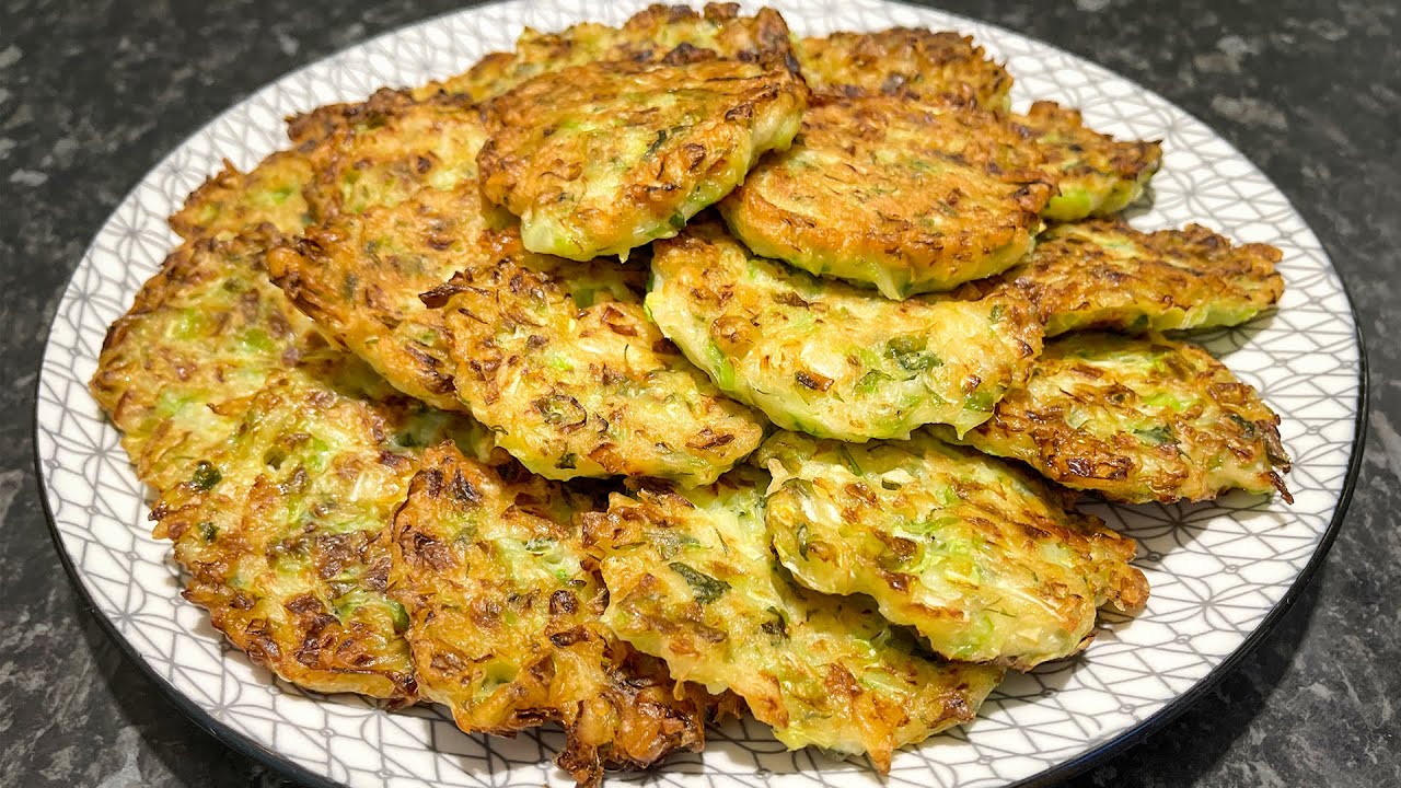 Капустные оладьи, запеченные в духовке