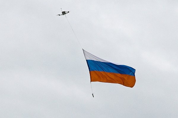 Дрон с флагом РФ над Киевом: кто его запустил ➤ Prozoro.net.ua