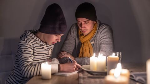 Ситуация со светом: озвучен позитивный и негативный прогноз