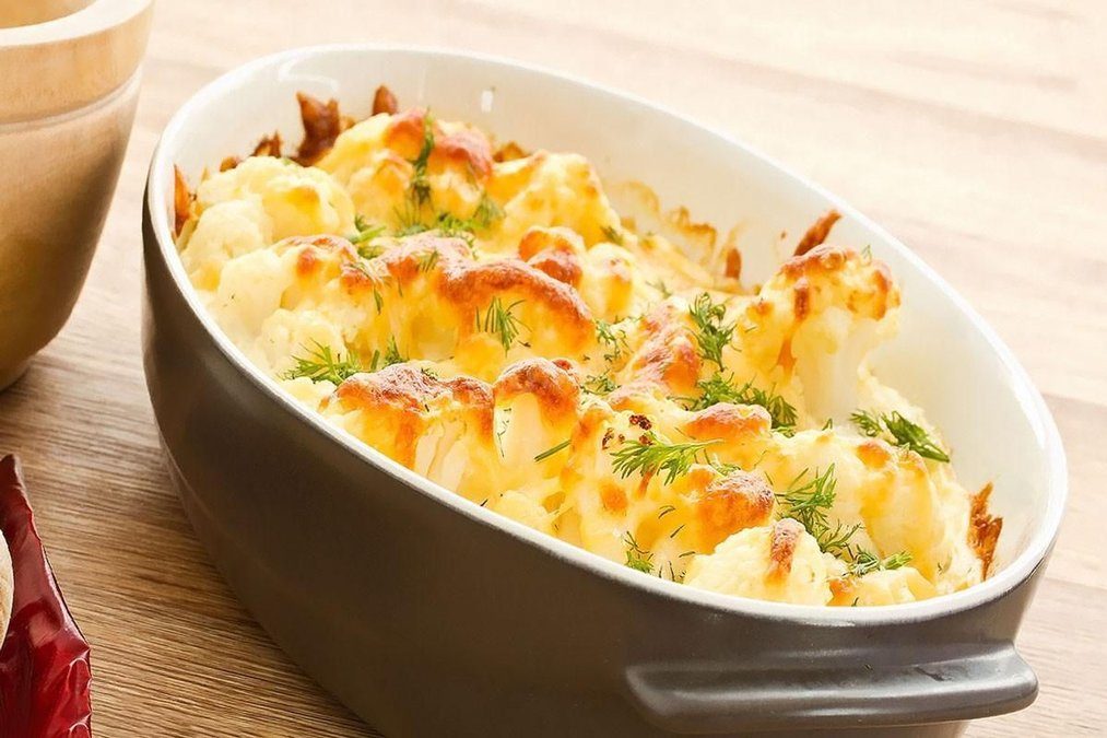 Запеканка из цветной капусты и курицы